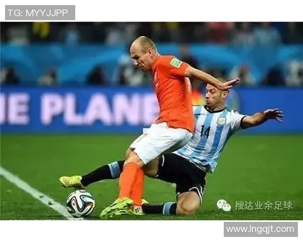 重庆足球队在钻石联赛中的默契配合与战术分析探讨