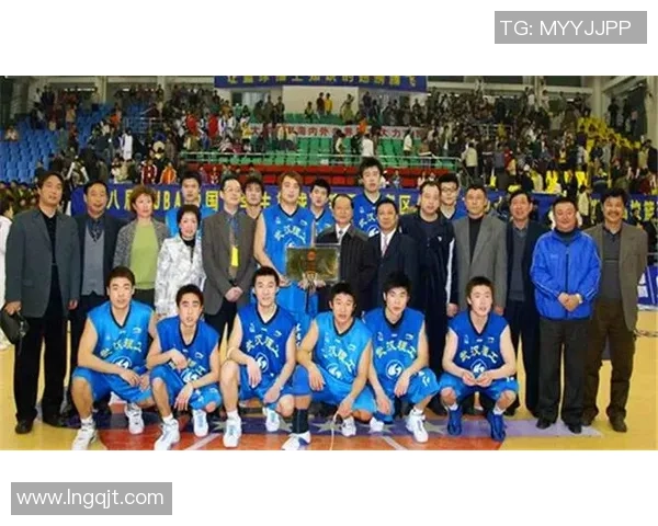 武汉篮球队心理素质提升之路：热议背后的变革与挑战