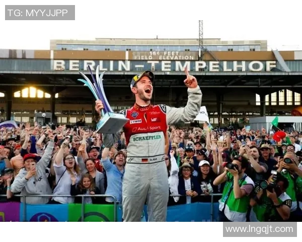 西安球队在大满贯积分榜上以76分稳居第一位置竞争激烈 西安球队在大满贯积分榜上以76分稳居第一位置竞争激烈